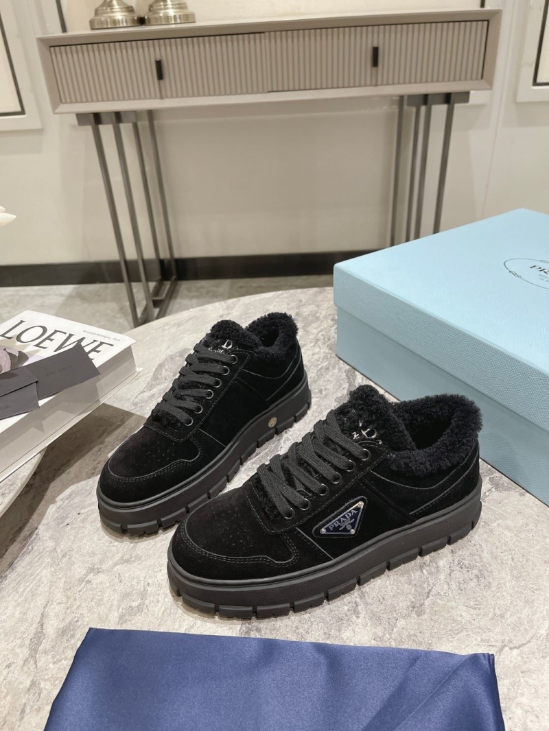 Pra*a sneakers